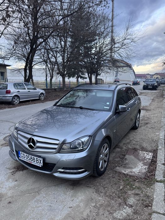 Mercedes c220 Мерцедес