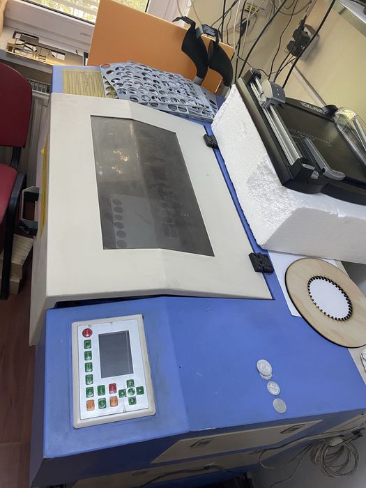 Plotter Laser CO₂ EPILOG 3D – Gravare și Tăiere