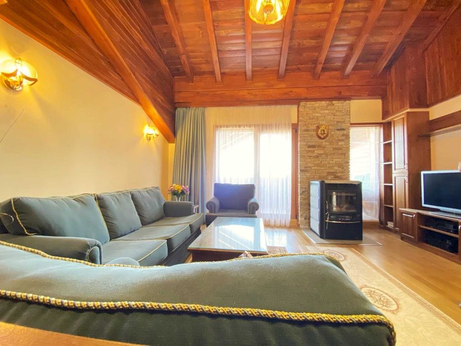 Продава се Тристаен апартамент в Банско - 137 кв.м за 1234 €/кв.м - Снимка #1