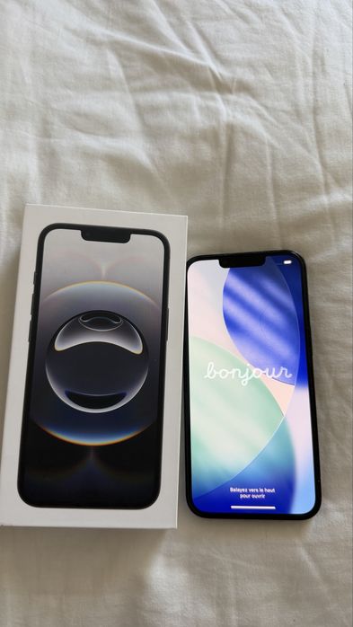 Продам iPhone 16E Black 128 ГБ.