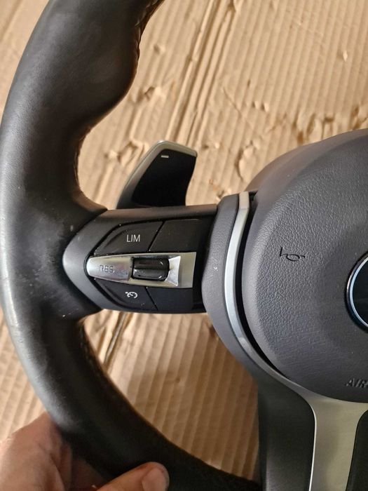 Volan BMW M 3 cu airbag si padele seria F