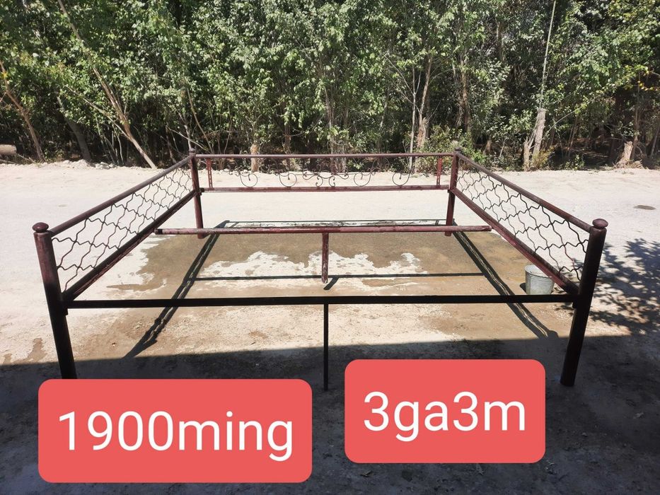 Chorpoya sotiladi narxini kelishtirib beraman adres navoiy karmana