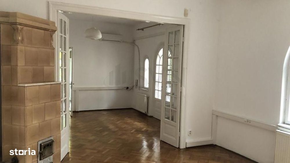 Apartament in vila Casin