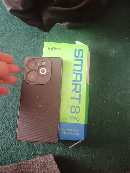 Infinix Smart 8 pro 256 hotira