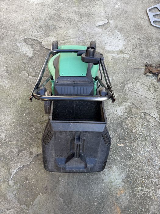 Masina de tuns iarba electrica