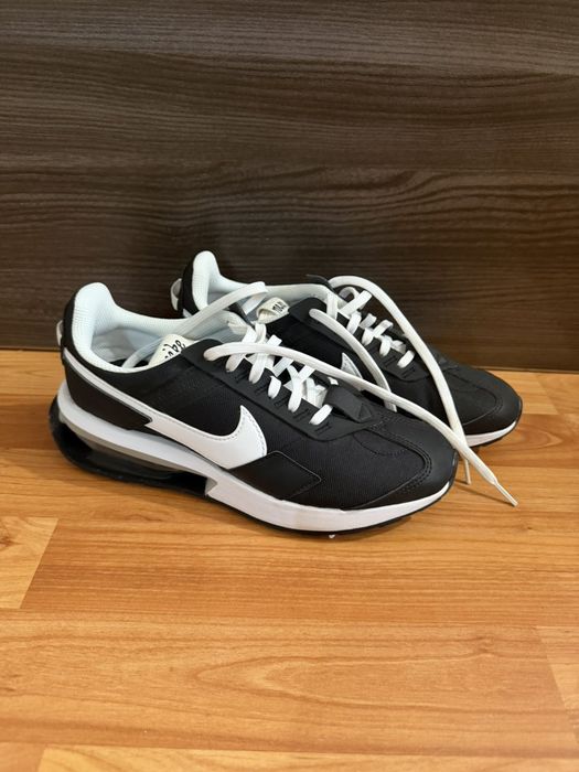 Дамски маратонки Nike pre day
