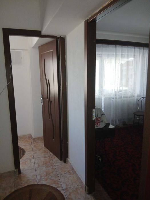 Garsoniera decomandata, 25,7 mp, zona Craiovita Noua