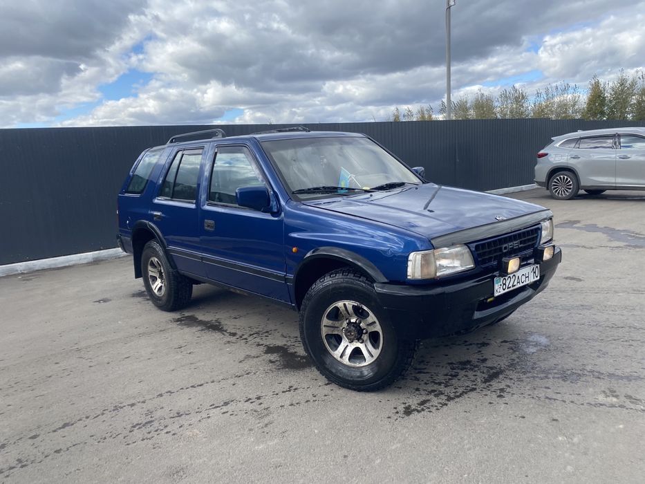 Опель фронтера 2.4 бензин в отличном состоянии!