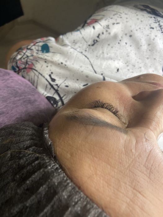 Наращивание  ресниц 5000тг