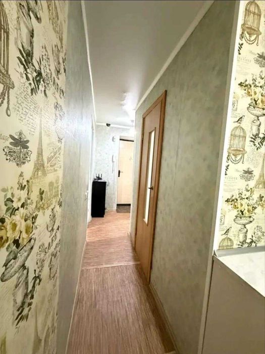 Продается 1 ком квартира район Школьник