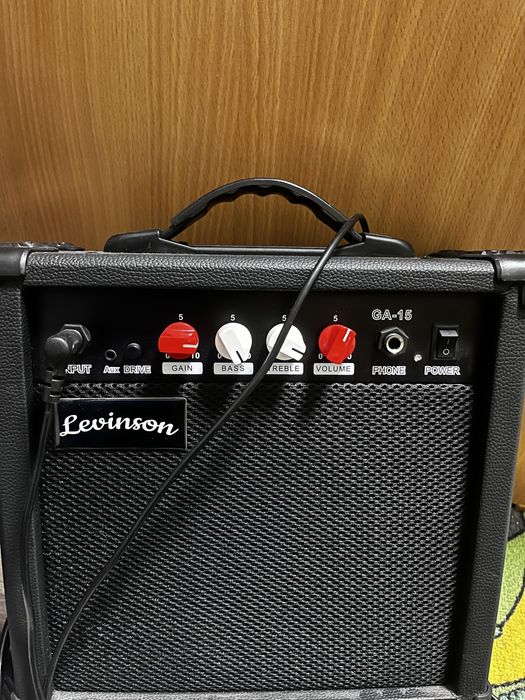 Электрогитара новая