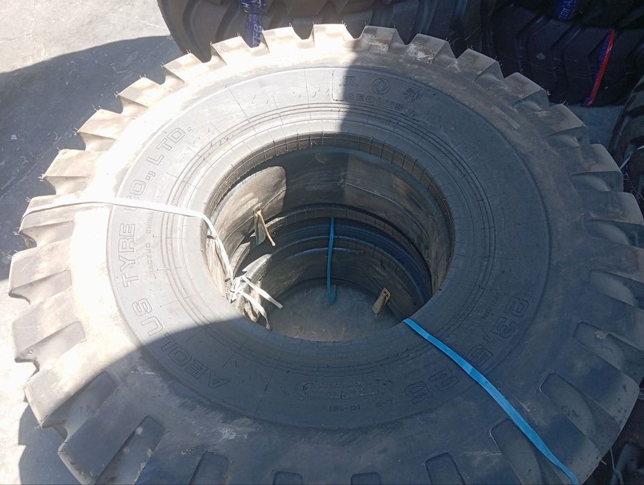 Шина размер 17.5-25 Aeolus