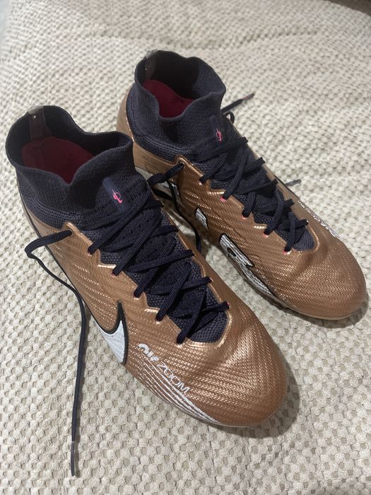 Продам Бутсы Nike Air Zoom