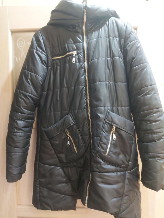 Продам пуховик б/у