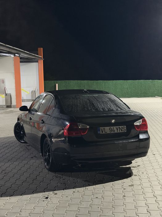 Bmw e90 163cp automat.