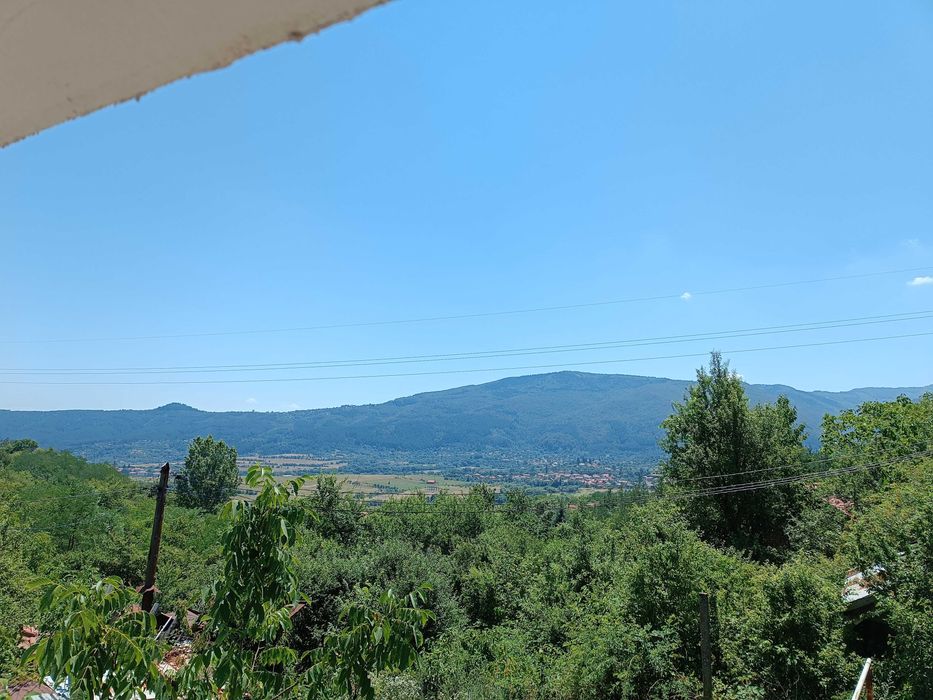 Продава се Къща в с. Лозно, Област Кюстендил - 140 кв.м за 443 €/кв.м - Снимка #1