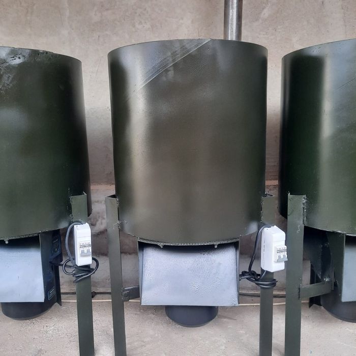 Дрбилька-dermen.kz  для зерна + запас 3ш. сетки