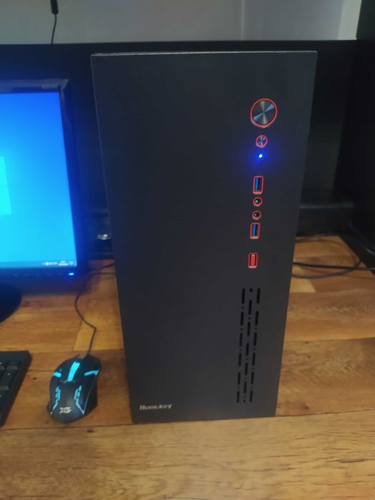 Продам компьютер в хорошем рабочем состоянии.