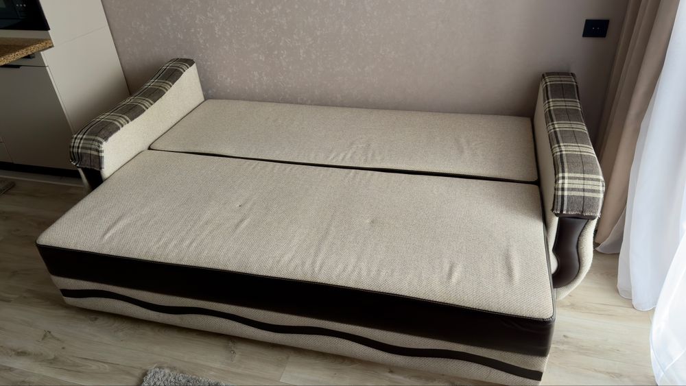 Продам диван б/у
