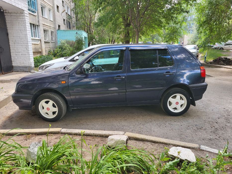 Golf 3 & V- 1.8 & 1994