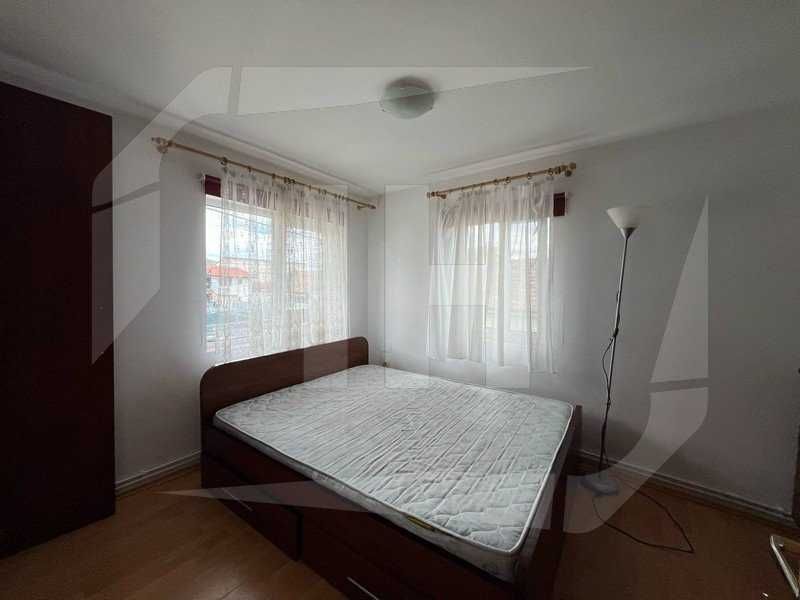 Vand casa in Floresti