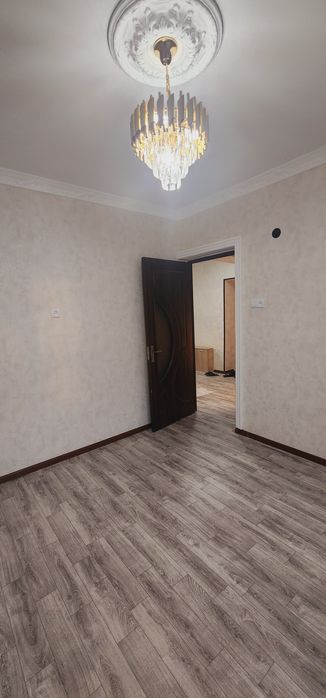 Массив Куйлюк 4, 2 комнатная, кирпич,  77 серия, Мирабадский район