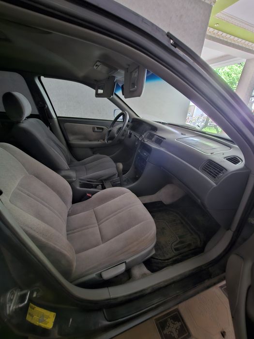 Toyota Camry v20