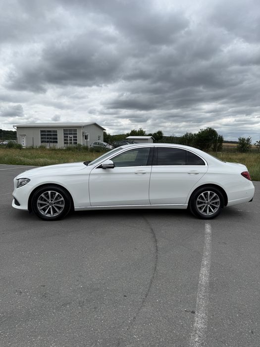 MERCEDES-BENZ E-Class 2018 — imagine 2