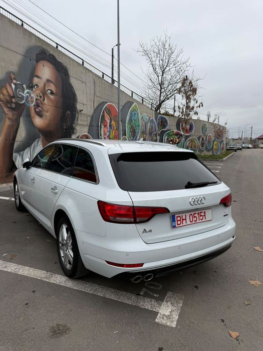 Vând Audi A4 Avant , 2.0 TDI Quatro 190 cp