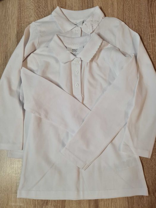 Vand set uniforme fete nou cu eticheta