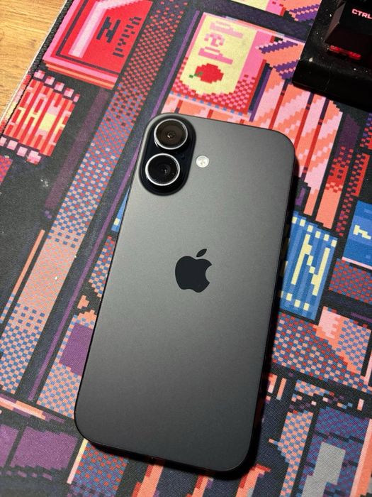 Iphone 16 256gb 100% акб