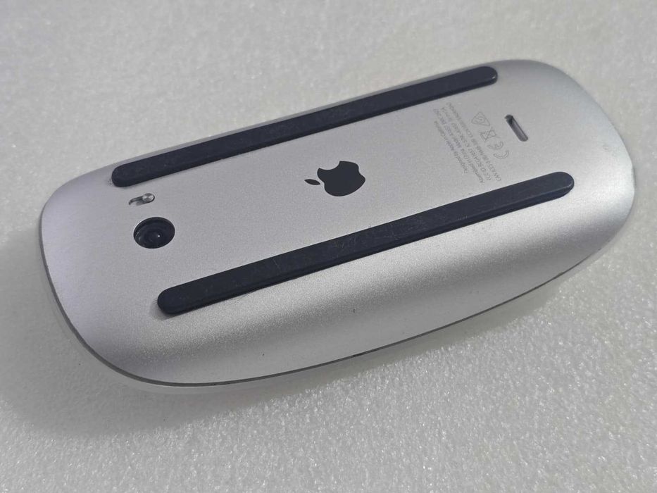 Apple Magic Mouse 2 Model A1657 EMC 2923 Bluetooth Wireless 5V 1A
