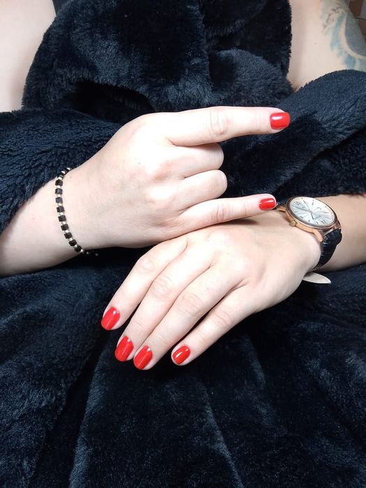 Маникюр+укрепление- 4000 , наращивание