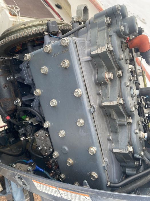 продам мотор YAMAHA-90