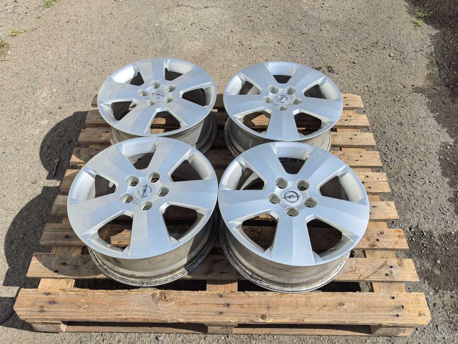 16 цола 5 х 110 мм Опел / Фиат / Шевролет - 6,5 Инча / ЕТ 41
