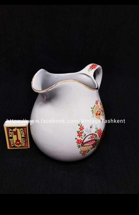 Фарфоровый молочник сливочник СССР