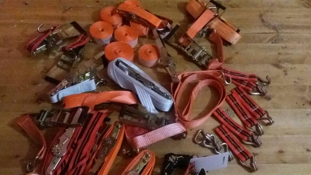 продается трещетка натяжитель 1 комлект 6 комлект есть