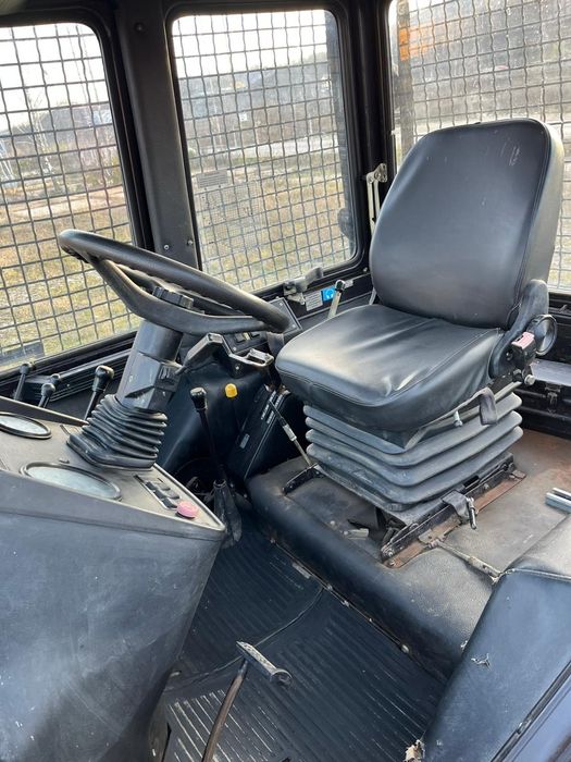 Tractor Belarus 1221/136 cai putere.