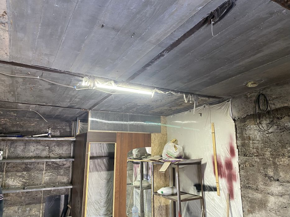 Гараж в майкудуке большой 18 мкр