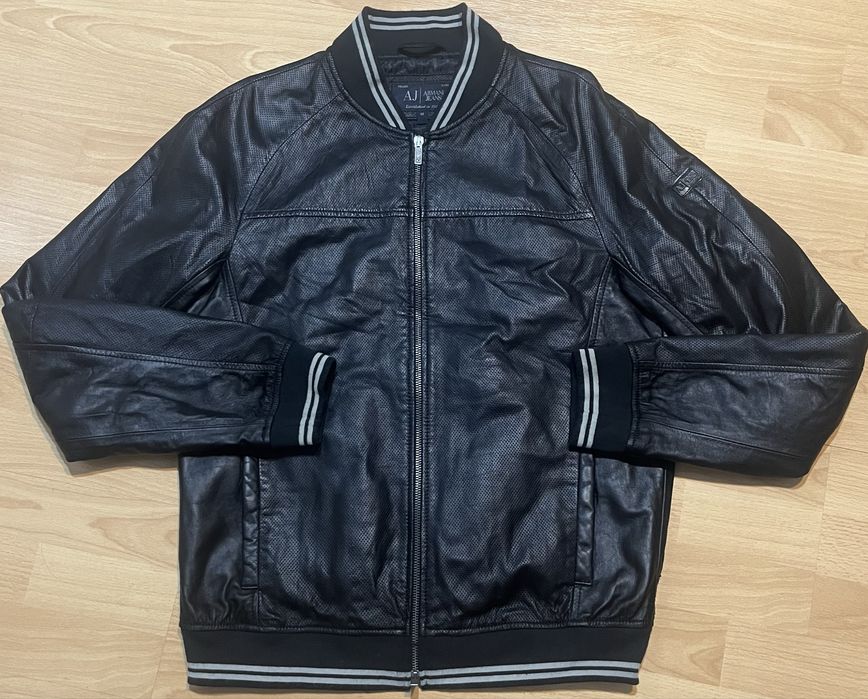 Куртка кожаная бомбер Armani jeans