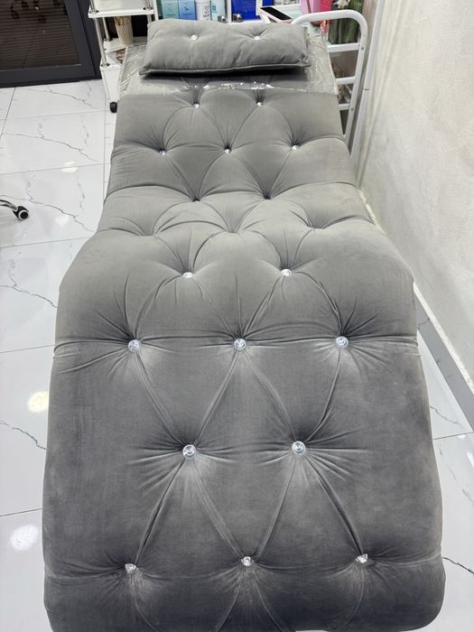 Lashmaker Browist va Kosmetologlar uchun kushetka holati yaxshi