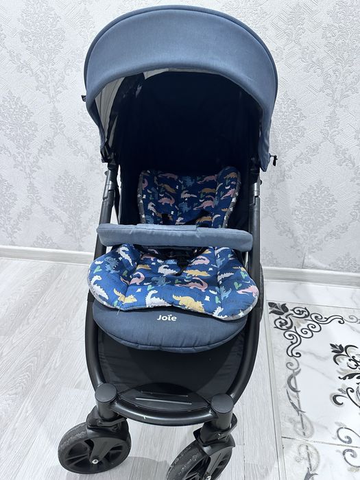 Коляска прогулочная joie litetrax