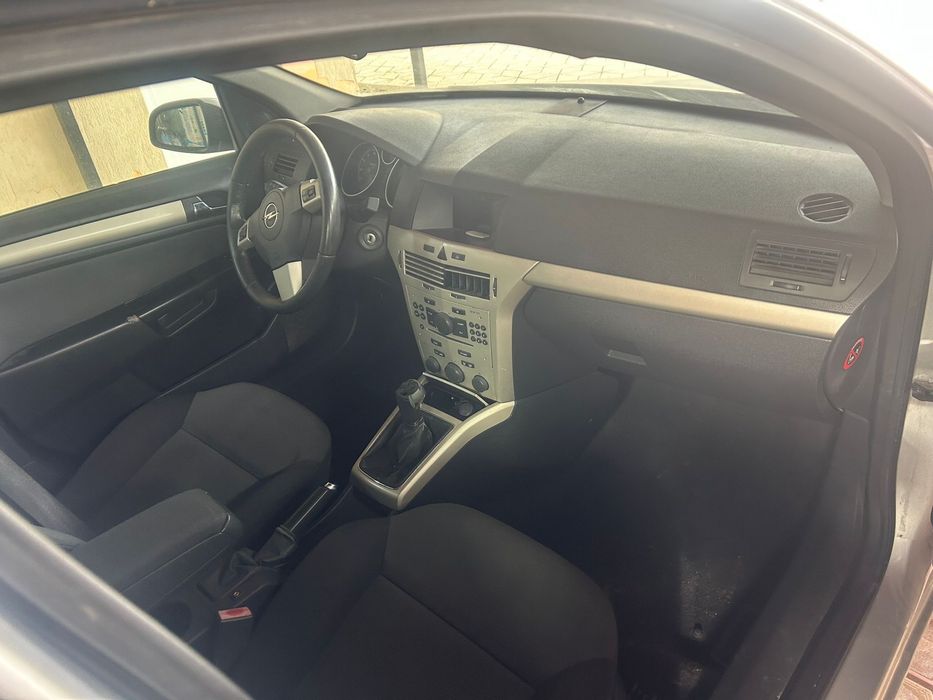 Vand opel astra h 1.6 i