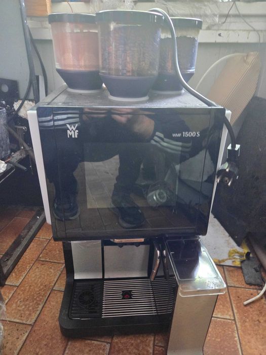 Espressor/Aparat de cafea WMF 1500s , 2grinders chocolate and fm