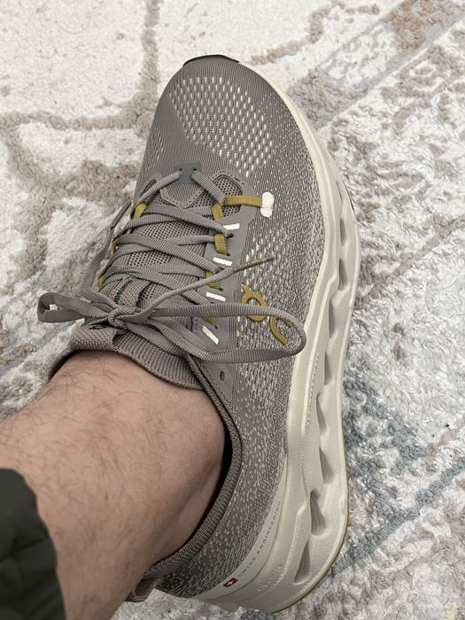 Кроссовкий люкс качества 43 размер