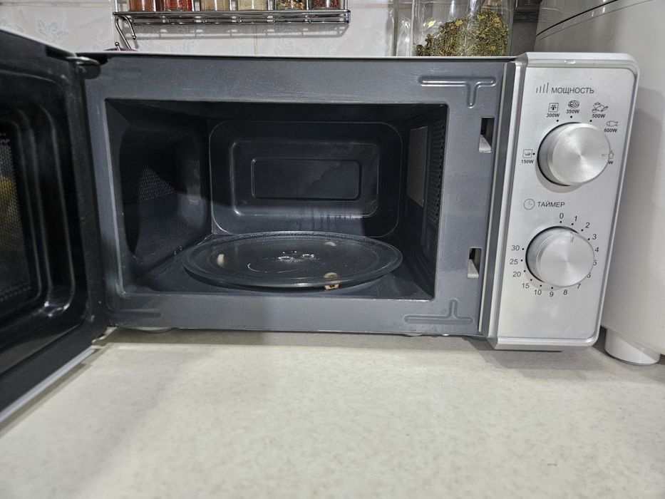 Микроволновка  бу Magna