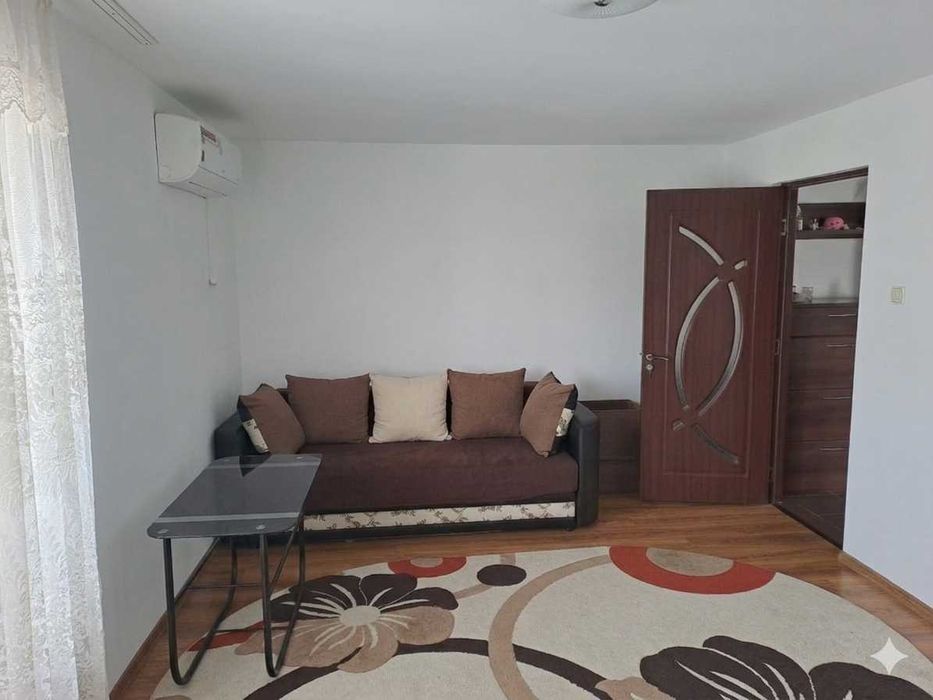 Apartament 2 camere, de inchiriat, strada Aleea Vilelor, 1500 lei