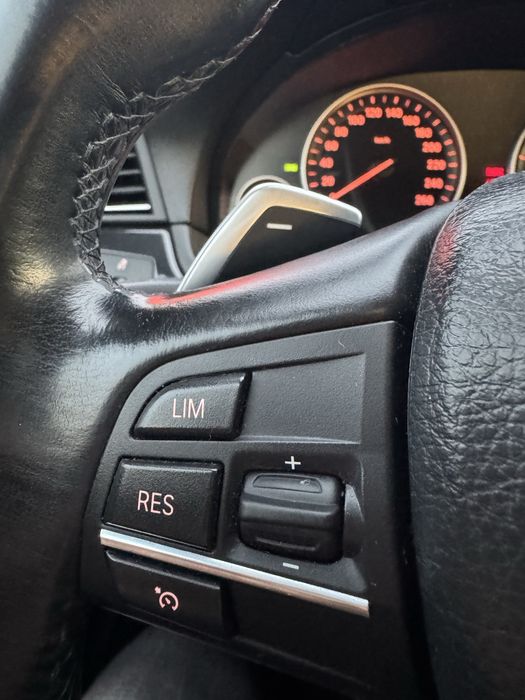 Volan sport cu padele F10 seria 5 Original