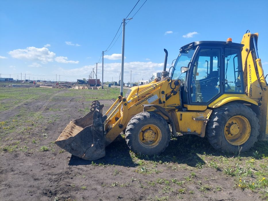 Экскаватор погрузчик