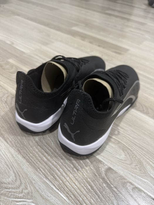 Puma оригинал сороконожки 41,5-42 размер